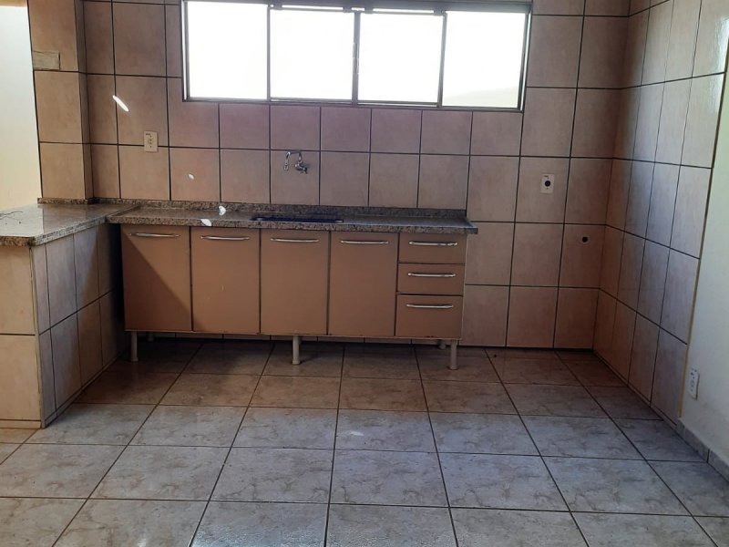 Casa à venda Parque Flamboyants com 250m² e 2 quartos por R$ 290.000 - 479010393-whatsapp-image-2022-01-11-at-09.jpeg
