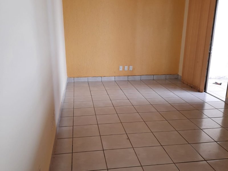 Casa à venda Parque Flamboyants com 250m² e 2 quartos por R$ 290.000 - 539243934-whatsapp-image-2022-01-11-at-09.jpeg