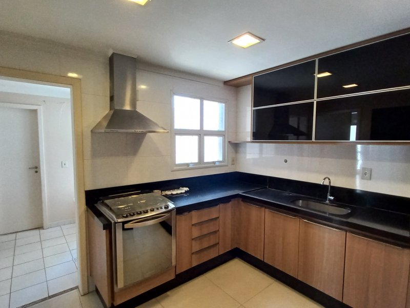 Apartamento à venda Centro com 136m² e 3 quartos por R$ 950.000 - 1963935843-20220406-111737.jpg