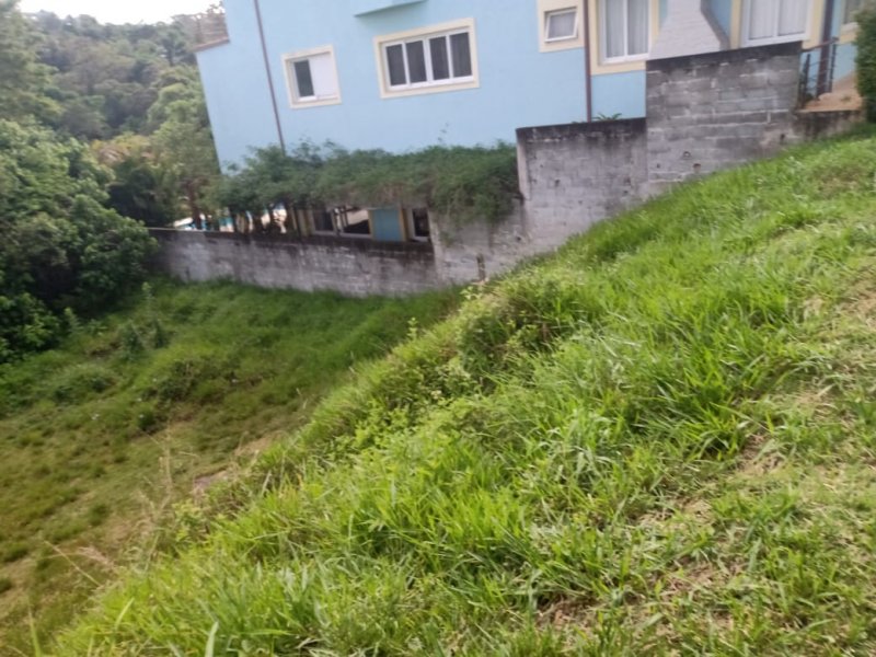 Terreno à venda Jardim Indaiá com 900m² e 1 quarto por R$ 500.000 - 848329169-759db16e-6477-46ee-91e2-60f5d34f2734.jpeg