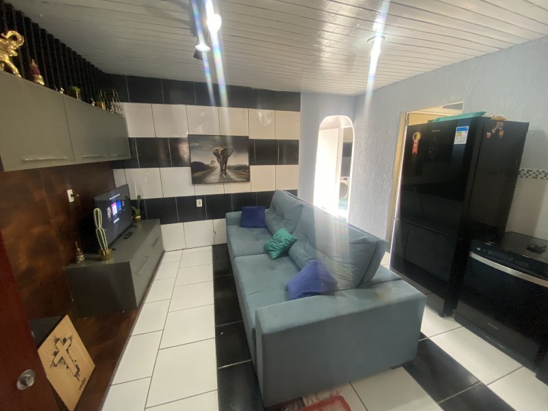 Casa à venda Mathias Velho com 380m² e 2 quartos por R$ 155.000 - 701049804-76e3d592-249c-4c44-a673-75d5eb233090.jpeg