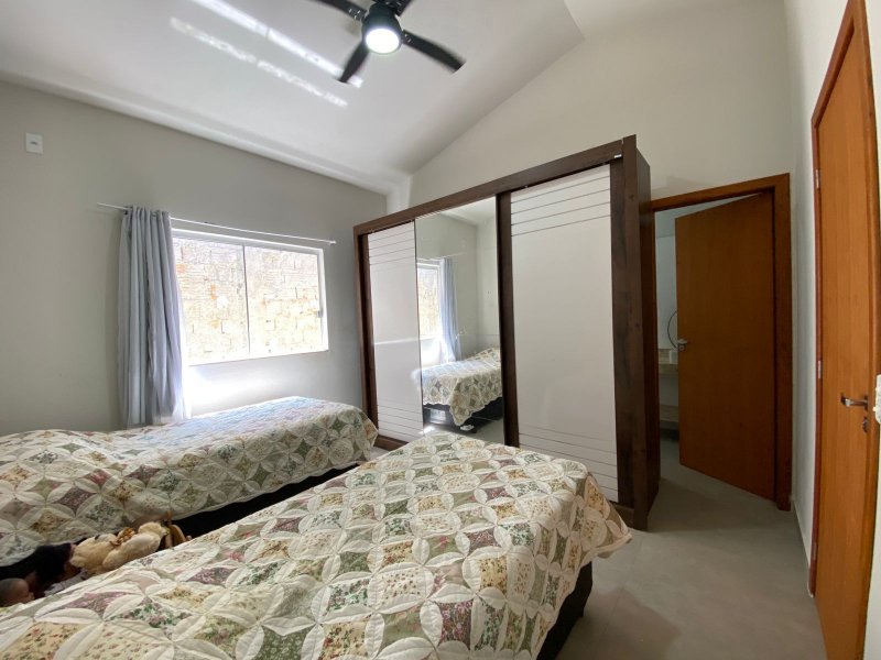 Casa à venda CENTRO com 240m² e 4 quartos por R$ 1.350.000 - 19234569-whatsapp-image-2022-02-10-at-21.jpeg