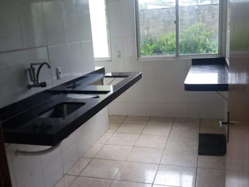 Apartamento à venda Setor Negrão de Lima com 67m² e 3 quartos por R$ 235.000 - 320647338-img-20220112-wa0195.jpg