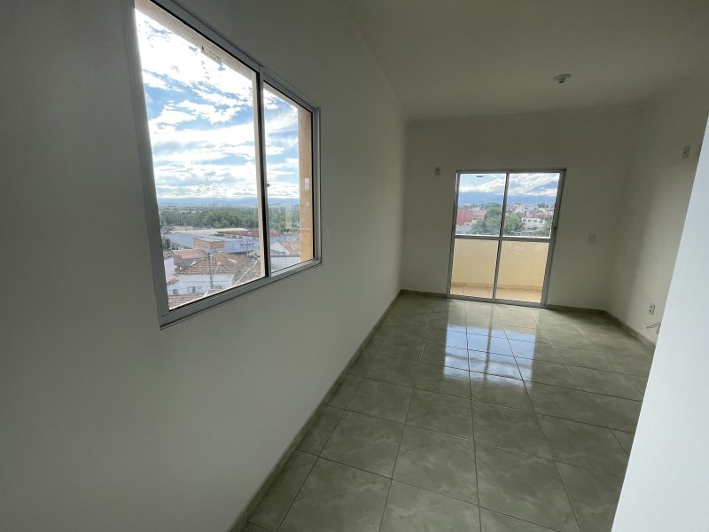 Apartamento à venda Centro com 100m² e 3 quartos por R$ 365.000 - 1792838180-638a4331-2c1f-44ec-8df3-f9f1a2069d77.jpeg