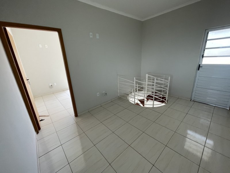 Apartamento à venda Centro com 100m² e 3 quartos por R$ 365.000 - 665283927-cb6b5997-d38a-473c-8d34-ec36b5d08550.jpeg