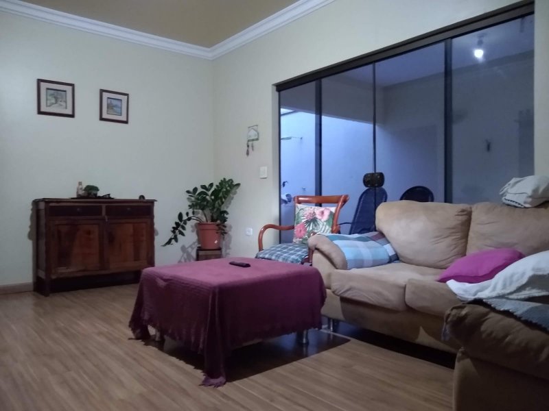 Casa à venda Jardim Campos Verdes com 100m² e 2 quartos por R$ 390.000 - 1706442516-whatsapp-image-2022-04-18-at-11.jpeg