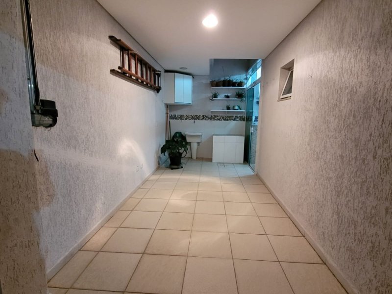 Casa de condomínio à venda Parque Sônia com 80m² e 3 quartos por R$ 375.000 - 1940908695-garagem-1.jpeg
