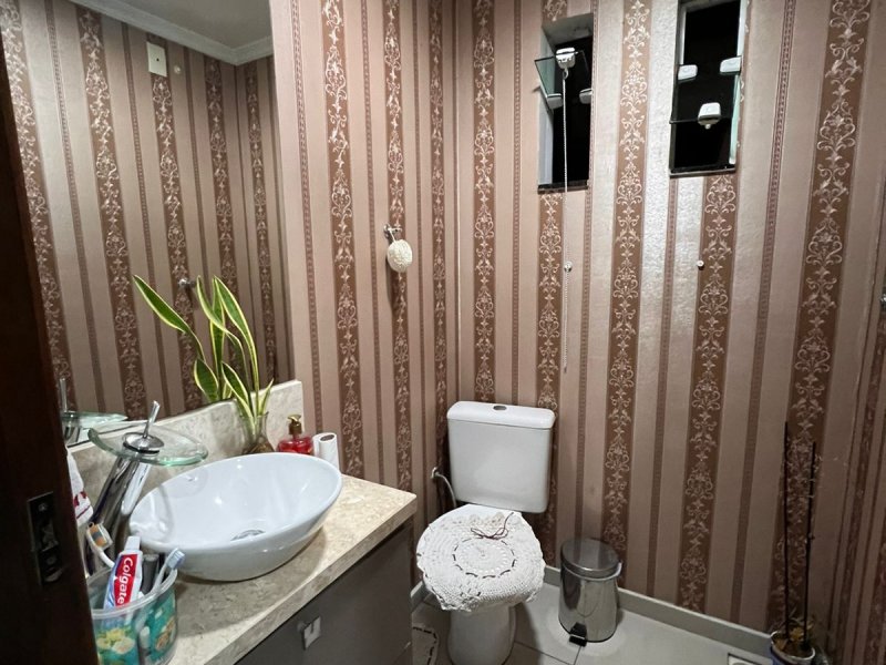 Casa à venda Coloninha com 300m² e 3 quartos por R$ 1.550.000 - 1289368620-whatsapp-image-2022-04-25-at-14.jpeg