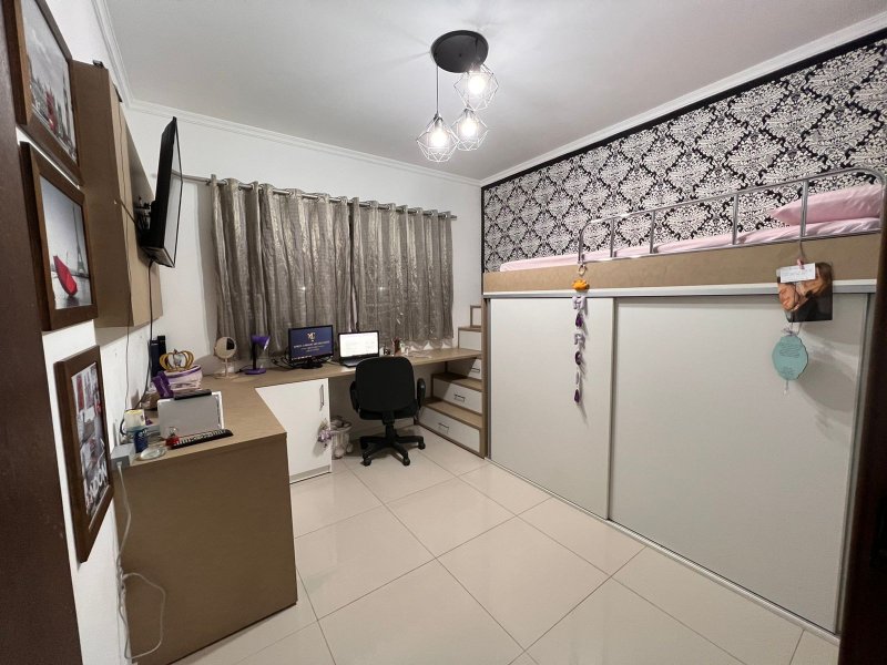 Casa à venda Coloninha com 300m² e 3 quartos por R$ 1.550.000 - 1793585636-whatsapp-image-2022-04-25-at-14.jpeg