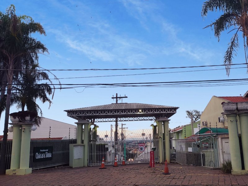 Casa de condomínio à venda Jardim Alvorada com 115m² e 3 quartos por R$ 500.000 - 115114418-entrada.jpg