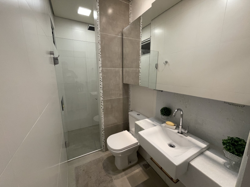 Apartamento à venda Centro com 89m² e 3 quartos por R$ 499.999 - banheiro-suite.jpg