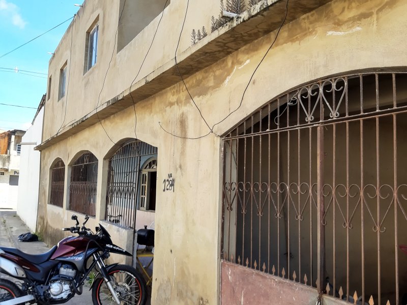 Casa à venda Jardim Carapina com 150m² e 3 quartos por R$ 90.000 - 2072618945-img-20201215-073403983-hdr.jpg