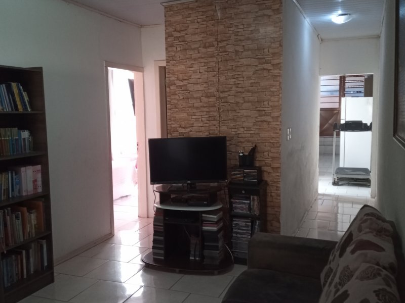 Casa à venda Rubem Berta com 160m² e 4 quartos por R$ 315.000 - 2057052627-img-20220331-135808-276.jpg