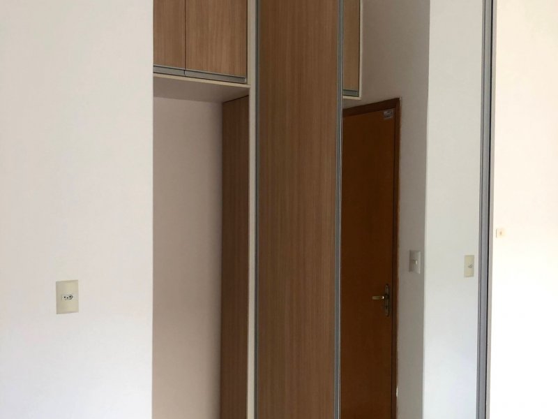 Apartamento à venda Jardim Patricia com 70m² e 3 quartos por R$ 250.000 - 2085892173-43ee23bd-8831-4818-924a-92b62ebd4d40.jpeg