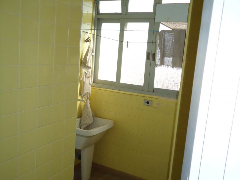 Apartamento à venda Praia dos Sonhos com 90m² e 3 quartos por R$ 420.000 - 1610550645-17-area-de-servico.JPG