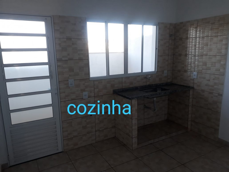 Casa à venda Cidade Planejada II com 66m² e 2 quartos por R$ 400.000 - 1463561822-f16833856.jpg