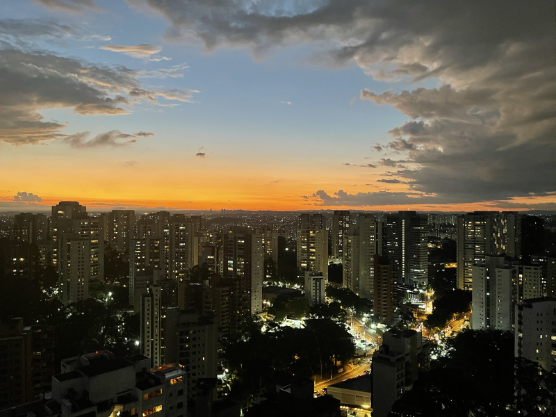 Apartamento à venda Vila Andrade com 142m² e 3 quartos por R$ 1.080.000 - vista-sala-3.png