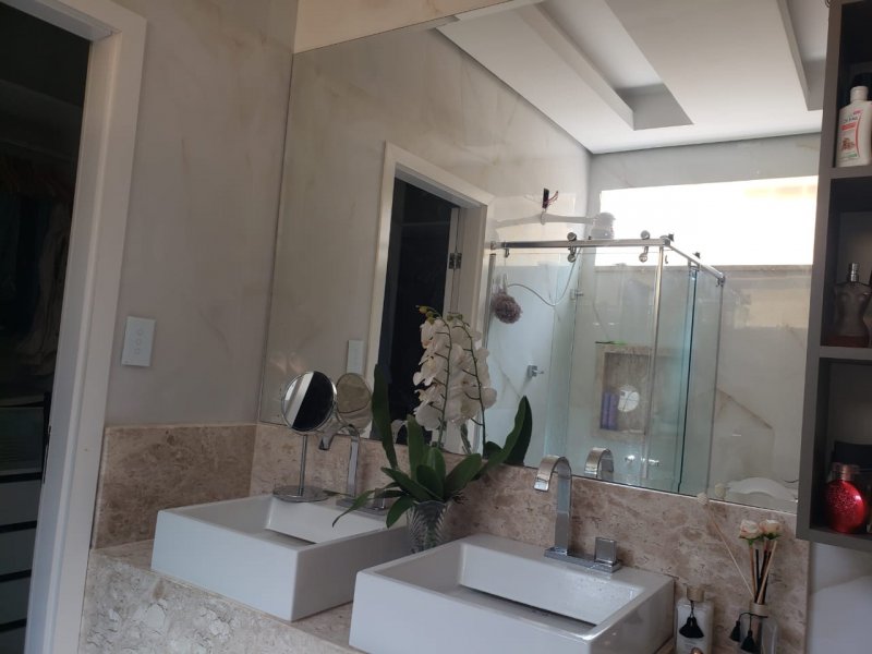 Casa à venda Parque Dez de Novembro com 275m² e 3 quartos por R$ 790.000 - 1450112790-img-20211129-wa0018.jpg