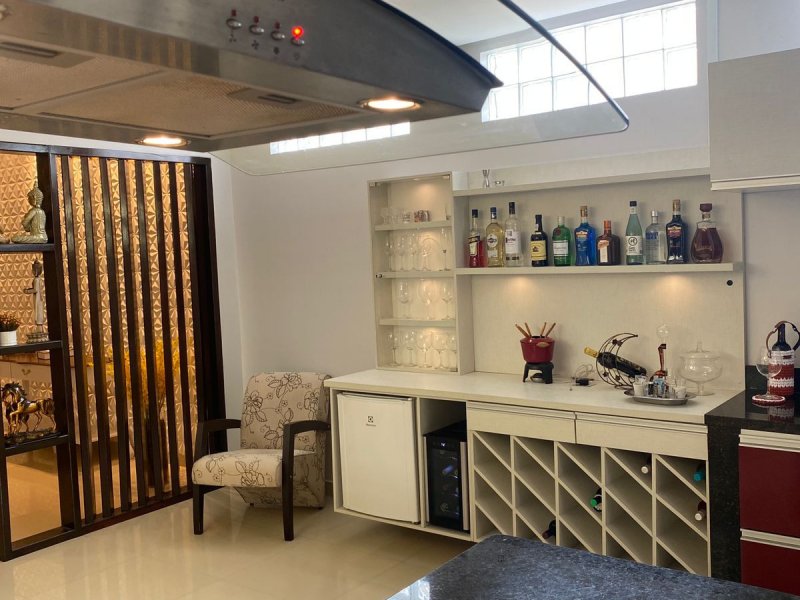 Casa à venda Parque Dez de Novembro com 275m² e 3 quartos por R$ 790.000 - 1933483262-img-20220317-wa0046.jpg