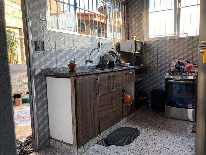 Casa à venda Vila Miranda com 323m² e 5 quartos por R$ 990.000 - 2043385902-13-coinha-cas-1.jpeg