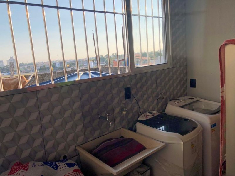 Casa à venda Vila Miranda com 323m² e 5 quartos por R$ 990.000 - 395617290-14-area-de-servicos-cas-1.jpeg