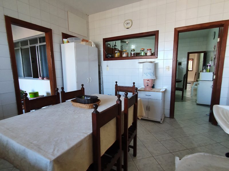 Casa à venda Centro com 246m² e 3 quartos por R$ 450.000 - 473028889-20220426-143136.jpg