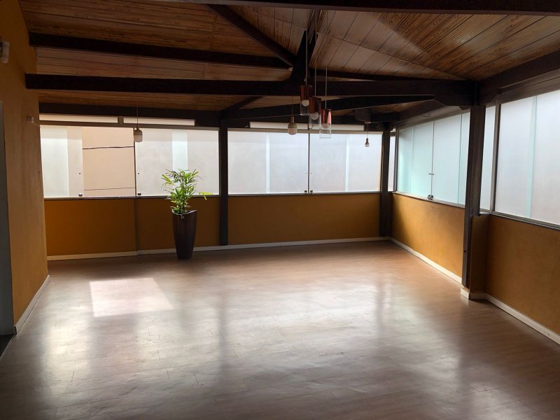 Casa à venda Córrego da Ilha com 600m² e 3 quartos por R$ 1.200.000 - 9206114-216e1ce1-2a08-4c72-a061-a95a1bb60bc4.jpeg