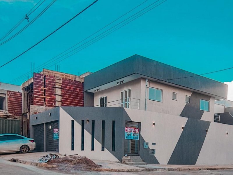 Casa à venda Guará II com 212m² e 3 quartos por R$ 950.000 - 1033841099-790f88a6-2fbf-44a1-9dd4-3bc6328682e8.JPG