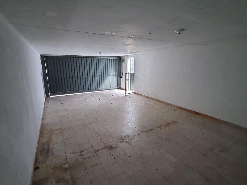 Casa à venda Califórnia com 270m² e 4 quartos por R$ 445.000 - 851118526-garagem.jpg