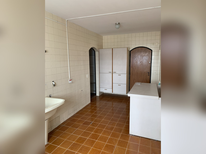 Apartamento à venda Jardim Paulista com 272m² e 4 quartos por R$ 3.200.000 - img-2440.jpeg