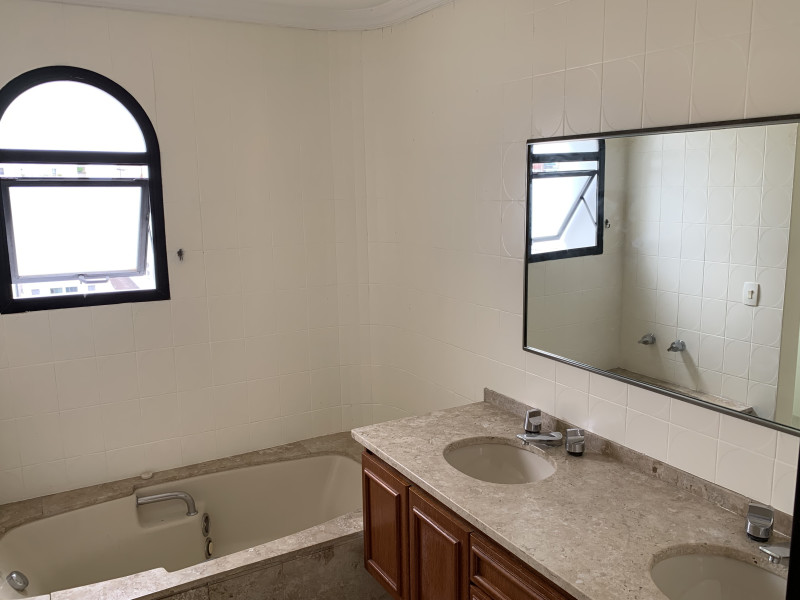 Apartamento à venda Jardim Paulista com 272m² e 4 quartos por R$ 3.200.000 - img-2465.jpeg