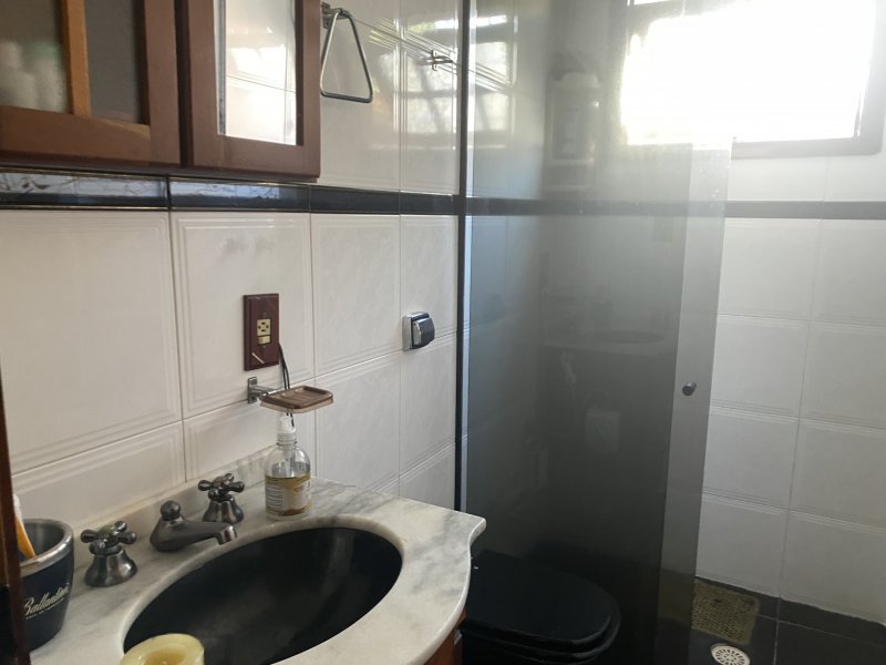 Casa à venda Nonoai com 250m² e 4 quartos por R$ 560.000 - 1489711179-8b5ef34f-7c17-4586-92e6-4a9aa427fc80.jpeg