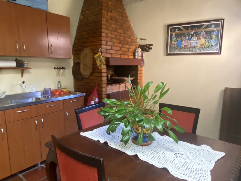 Casa à venda Nonoai com 250m² e 4 quartos por R$ 560.000 - 367904250-acec07af-f826-4467-8dba-4c69ef6f13a9.jpeg