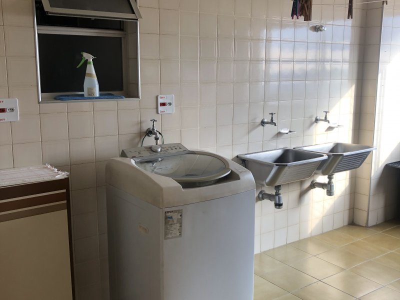 Apartamento à venda Centro com 268m² e 4 quartos por R$ 1.060.000 - 622086301-area-servico.JPG