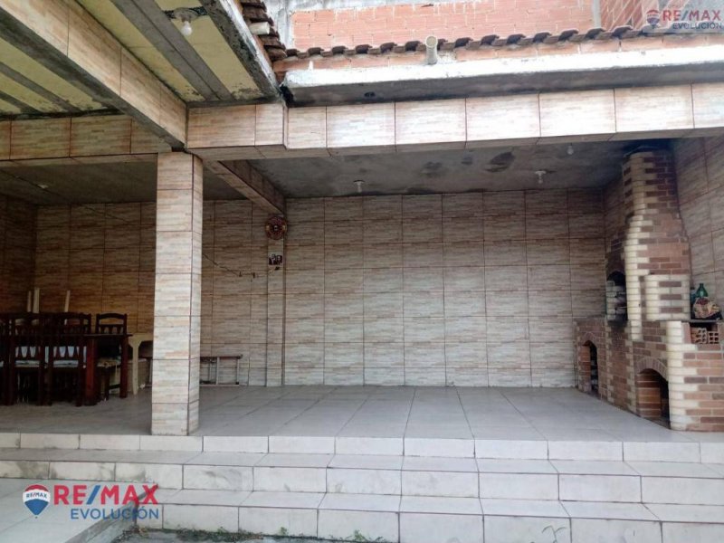 Casa à venda Parque Muísa com 350m² e 2 quartos por R$ 250.000 - 1361605757-ca0047-15.jpg