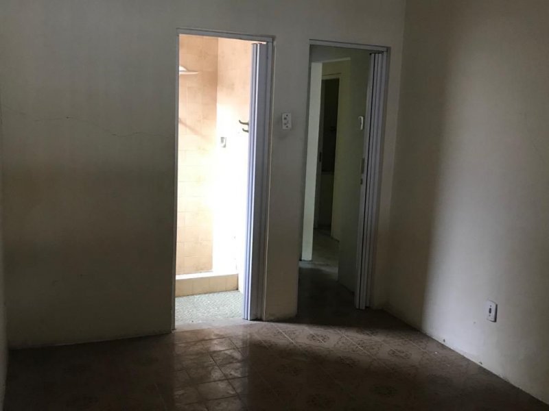 Casa à venda Vila Catulina com 262m² e 4 quartos por R$ 390.000 - 948978209-whatsapp-image-2022-05-02-at-09.jpeg