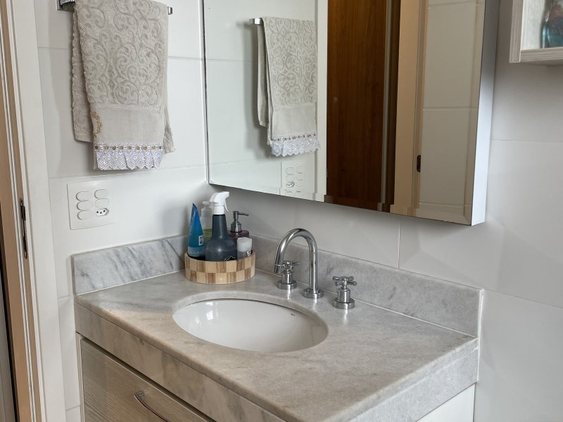 Apartamento à venda Centro com 94m² e 2 quartos por R$ 850 - 1961016214-cb136ceb-632f-4d31-b2ba-3e26e1e1cf2e.jpeg