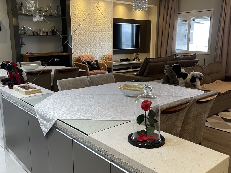 Apartamento à venda Centro com 94m² e 2 quartos por R$ 850 - 621516379-124a1968-5683-4fa5-b635-1533b1d1ffe6.jpeg