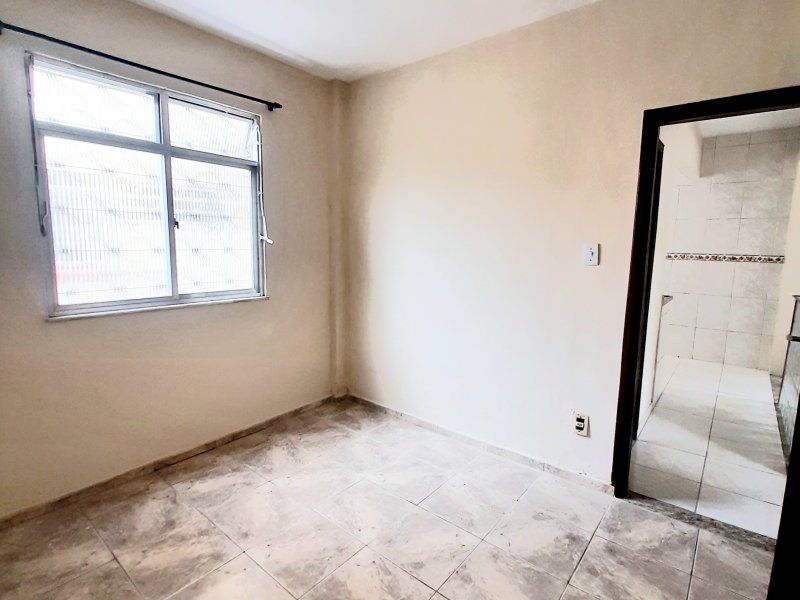 Apartamento à venda Cascadura com 60m² e 2 quartos por R$ 150.000 - 8318420-20220207-113138.jpg