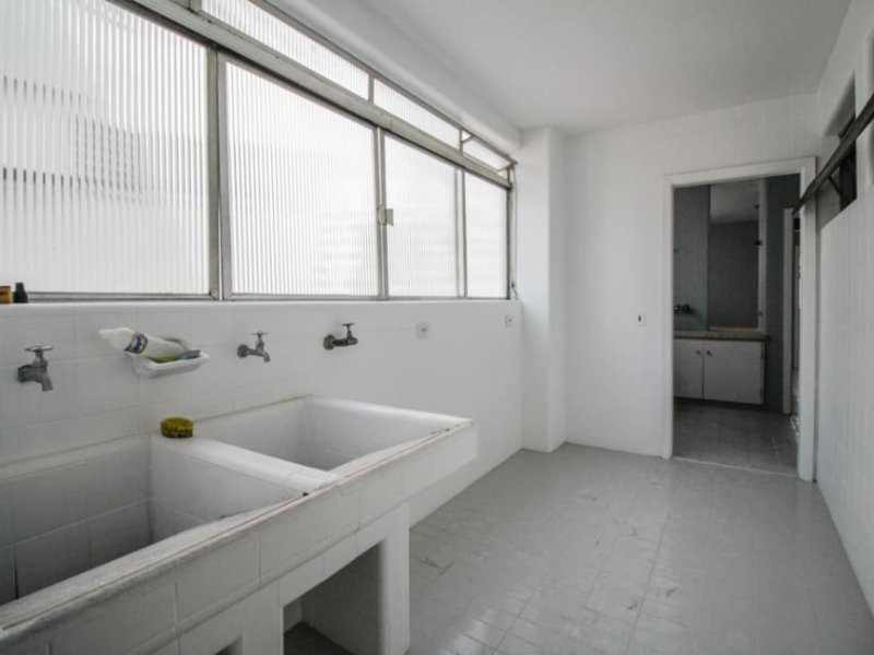 Apartamento à venda Santa Cecília com 240m² e 4 quartos por R$ 1.787.000 - 1345066797-area-de-servico.jpg
