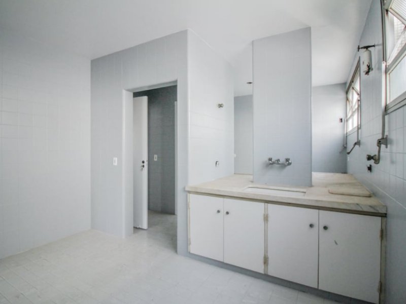 Apartamento à venda Santa Cecília com 240m² e 4 quartos por R$ 1.787.000 - 317276724-copa.jpg