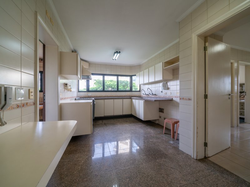 Apartamento à venda Vila Andrade com 304m² e 4 quartos por R$ 1.200.000 - 1539317336-renato-8.jpg