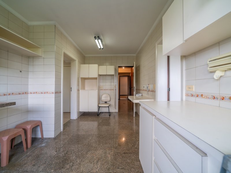Apartamento à venda Vila Andrade com 304m² e 4 quartos por R$ 1.200.000 - 704543572-renato-14.jpg
