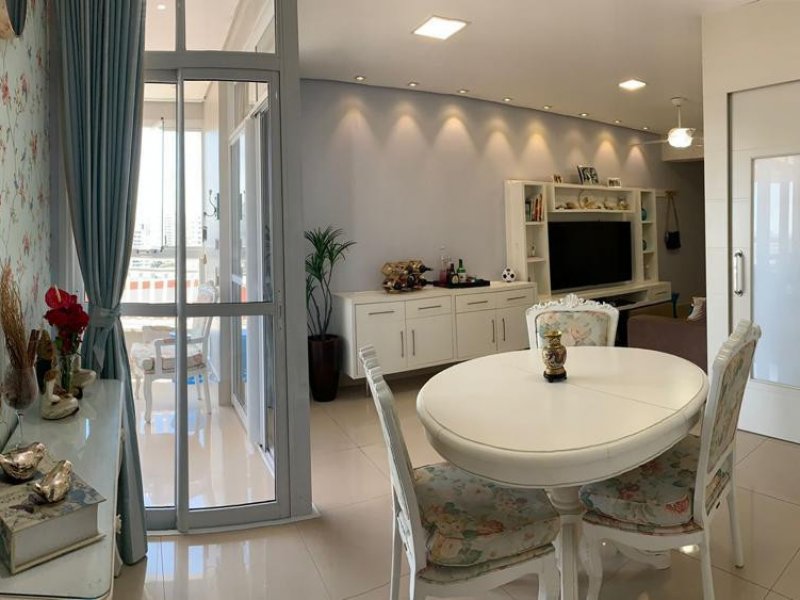 Apartamento à venda Duque de Caxias com 108m² e 3 quartos por R$ 840.000 - 10437057-vista-da-sala.jpeg