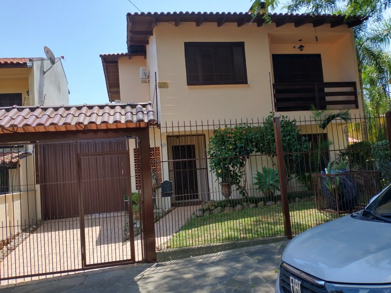 Casa à venda Guarujá com 270m² e 3 quartos por R$ 650.000 - 1855578205-img-20220210-125405584-hdr.jpg