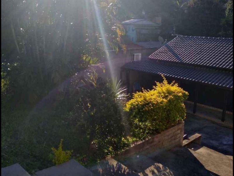 Casa à venda São Lucas com 680m² e 3 quartos por R$ 320.000 - 1019208174-casa-10.jpg