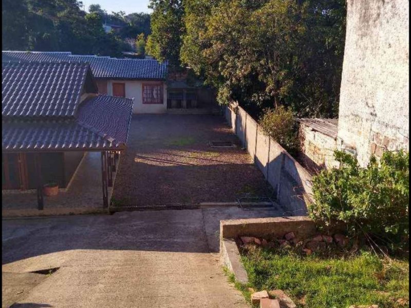 Casa à venda São Lucas com 680m² e 3 quartos por R$ 320.000 - 834046852-casa-7.jpg