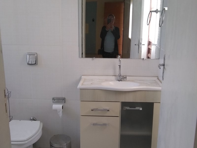 Casa à venda Liberdade com 350m² e 4 quartos por R$ 680.000 - 1582494304-banheiro-3-a.jpg