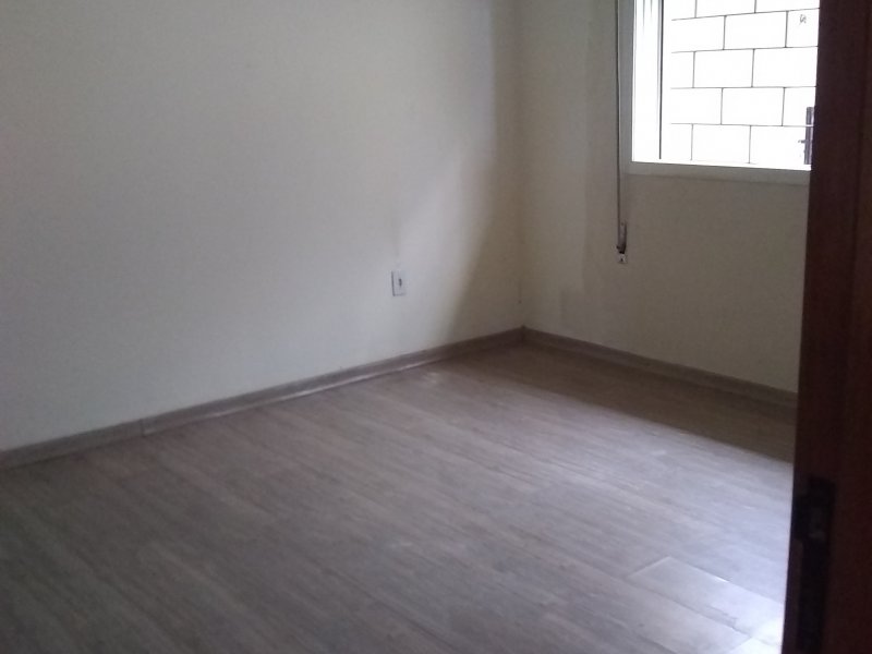 Casa à venda Liberdade com 350m² e 4 quartos por R$ 680.000 - 1688992874-sala-escritorio.jpg