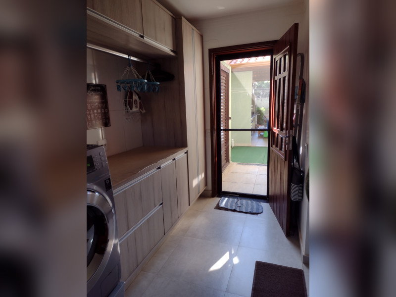 Casa de condomínio à venda Parque Rural Fazenda Santa Cândida com 190m² e 3 quartos por R$ 950.000 - img-20220501-103111884.jpg